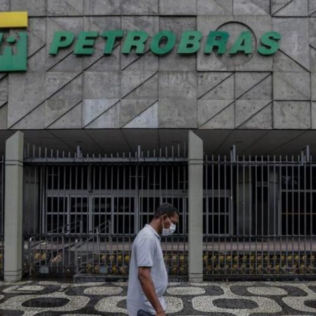 Bolivia ve una oportunidad en la venta de acciones de Petrobras en el país