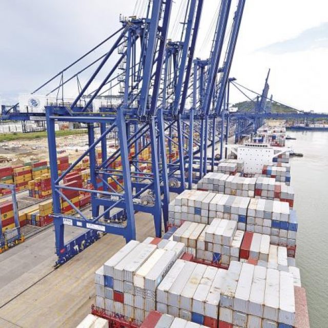 Prorrogan contrato de Panamá Ports con el compromiso del pago inmediato de $165 millones a la reactivación económica