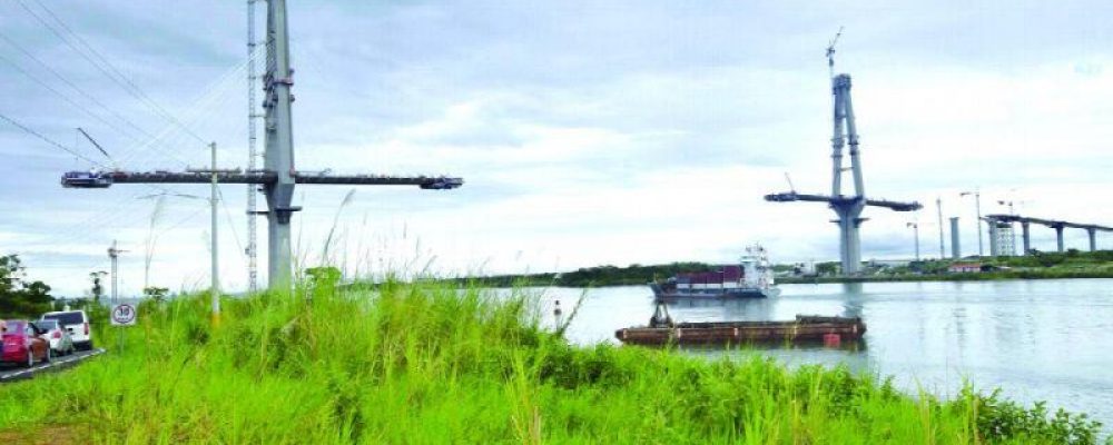 Construcción del tercer puente sobre el Canal avanza 76%